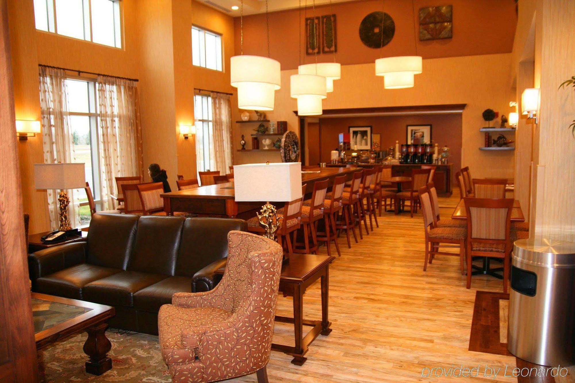 Hampton Inn & Suites By Hilton Moncton Konforlar fotoğraf