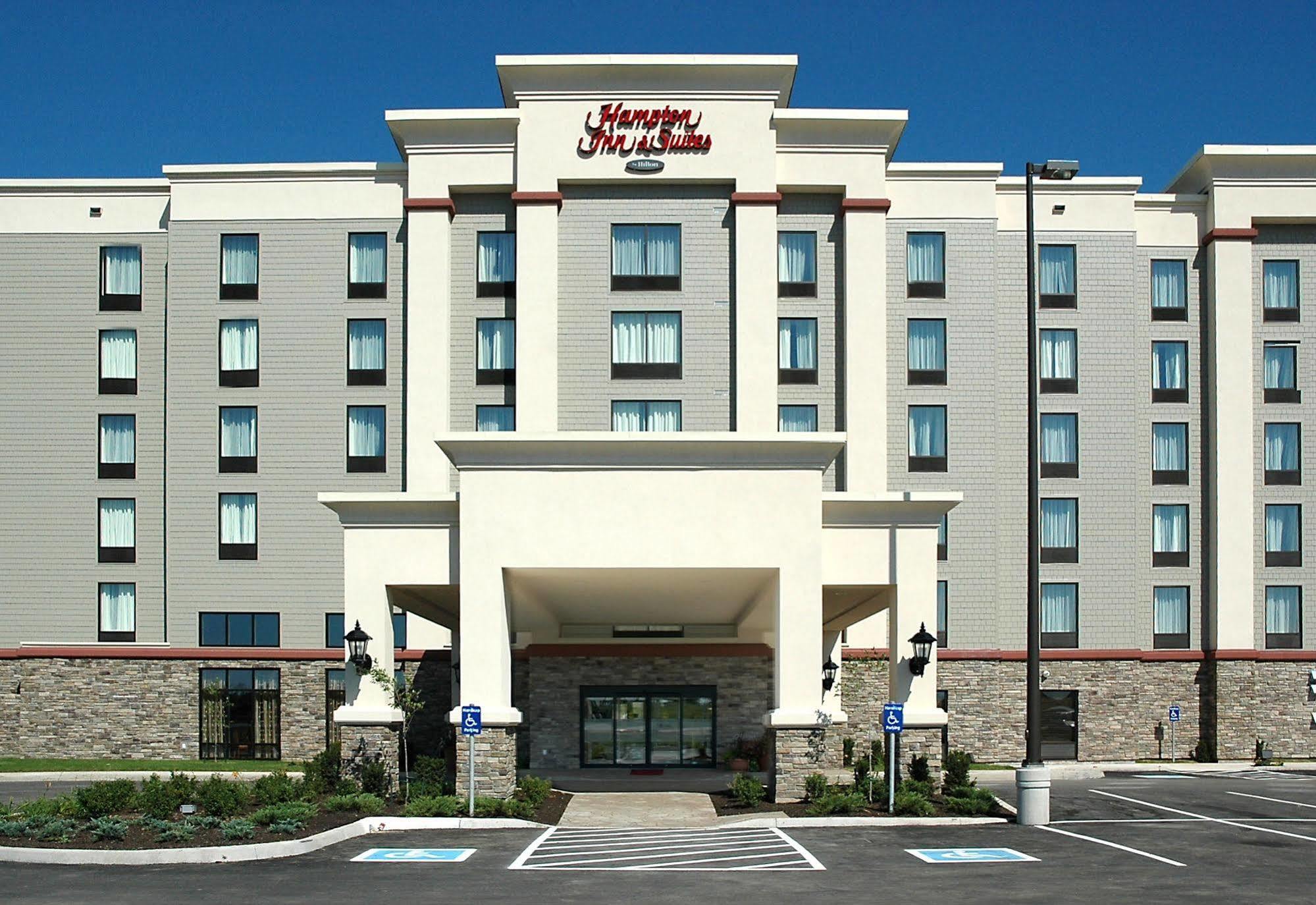 Hampton Inn & Suites By Hilton Moncton Dış mekan fotoğraf
